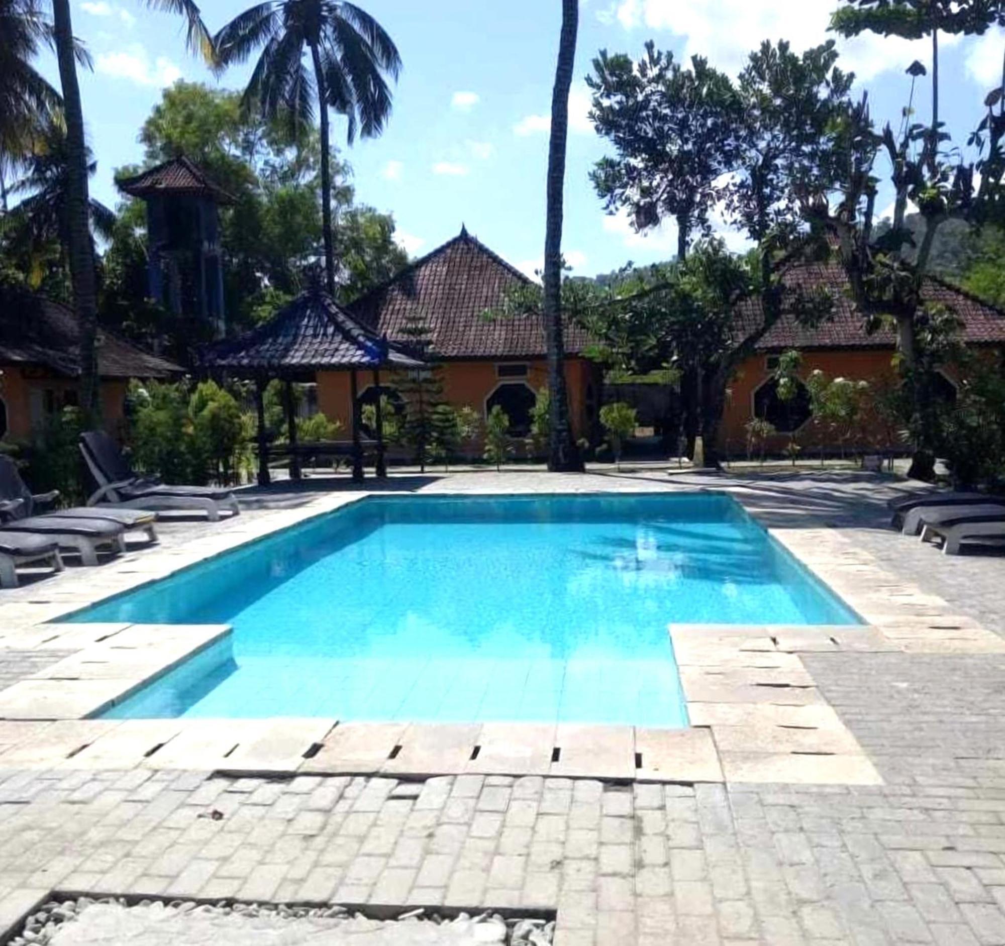 Gguesthouse Kuta  Exteriör bild
